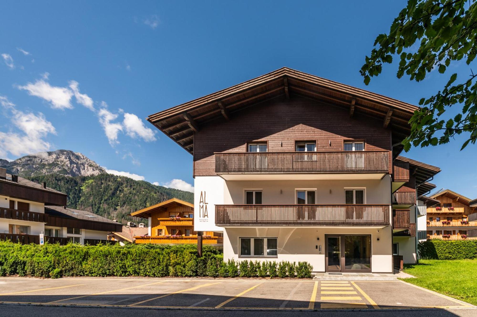 Alma Mountain Residence ดอบบีอาโก ภายนอก รูปภาพ